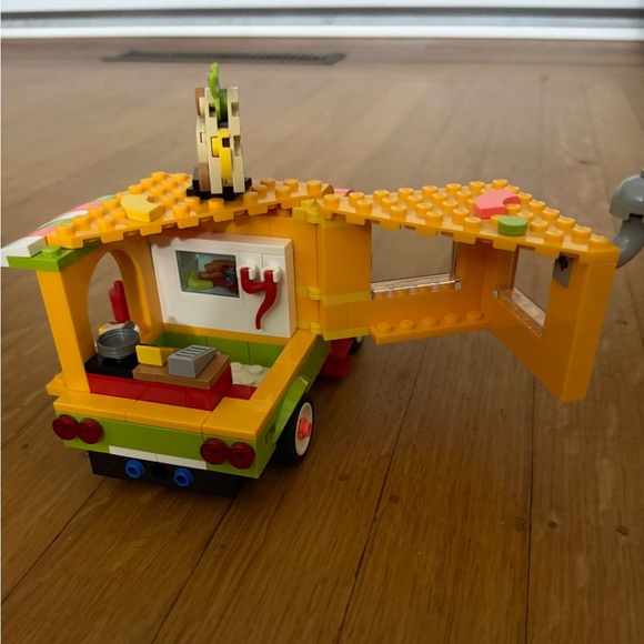 Lego Taco Truck Street food Market #41701 Complete built set - Picture 6 of 7